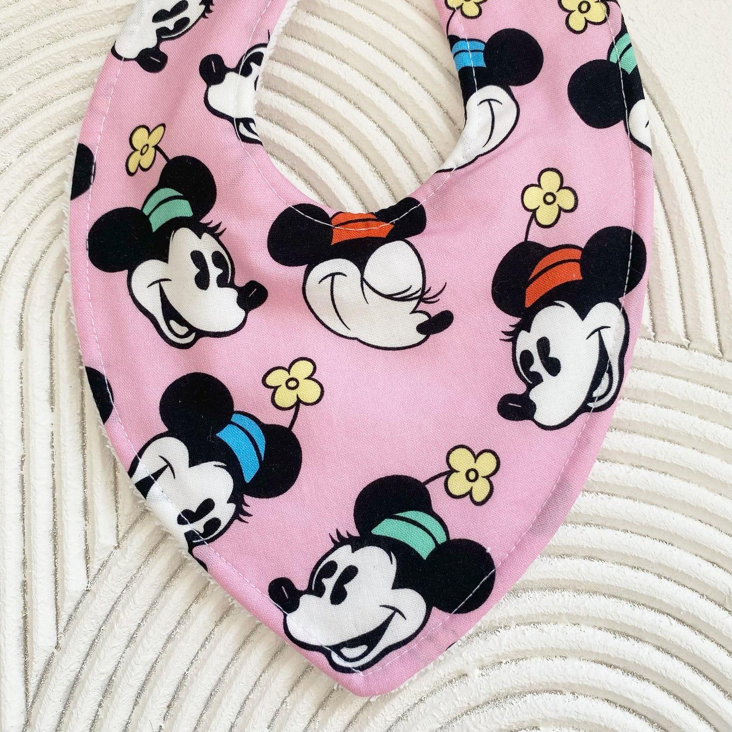 Minnie Bib