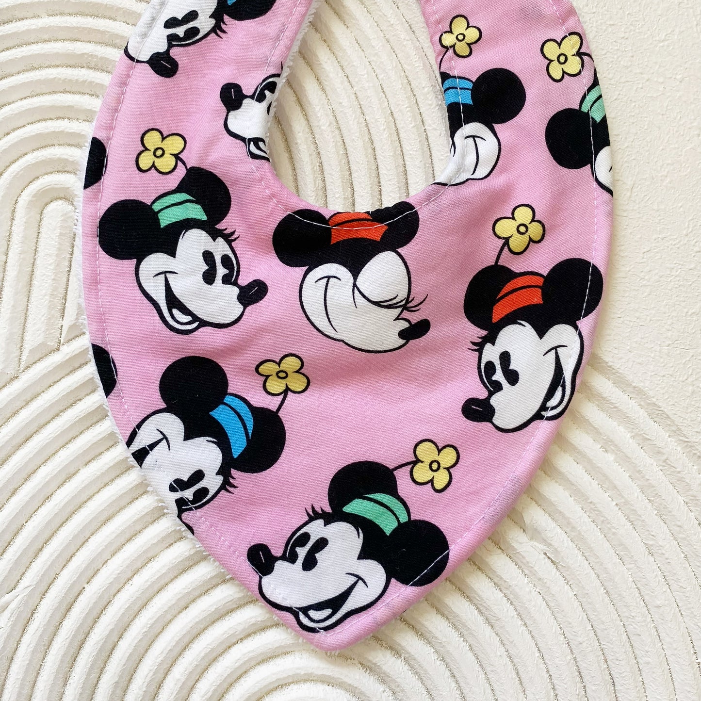 Minnie Bib