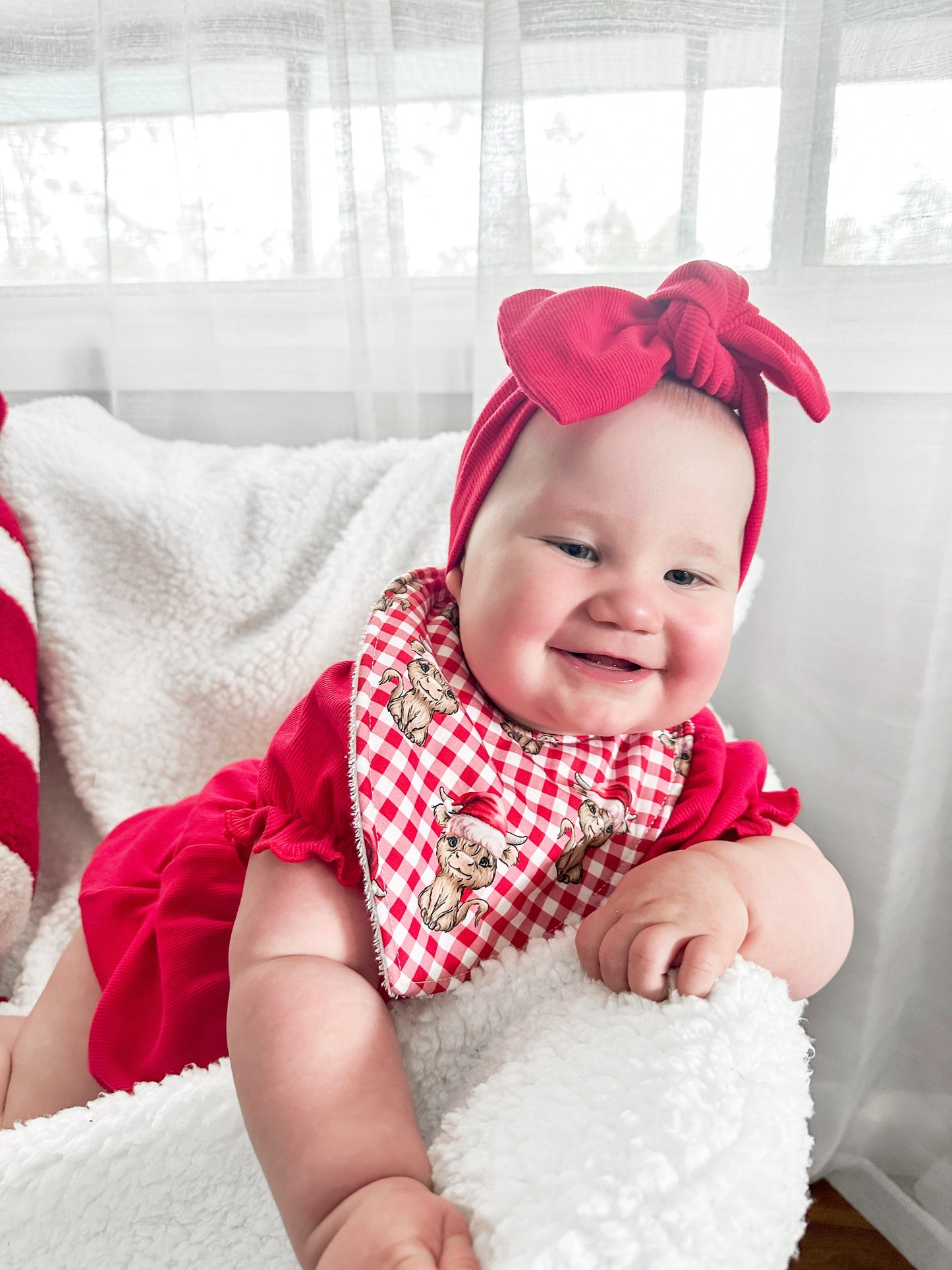 Moo-ry Christmas Bib