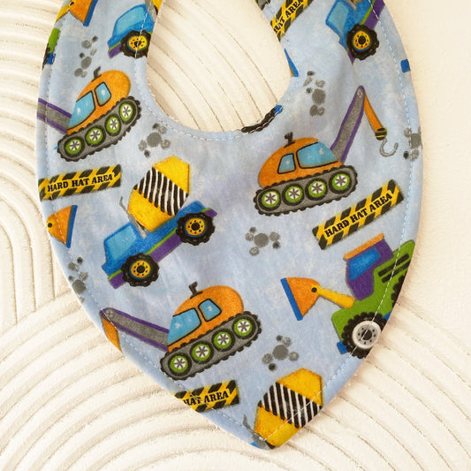 Leo Bib