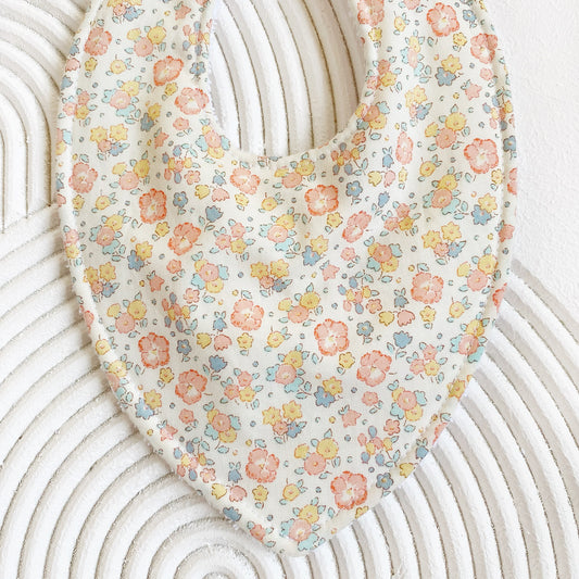Delilah Bib