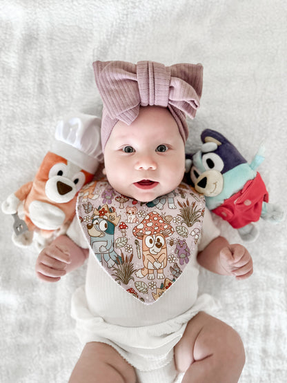 Garden Bluey Bib