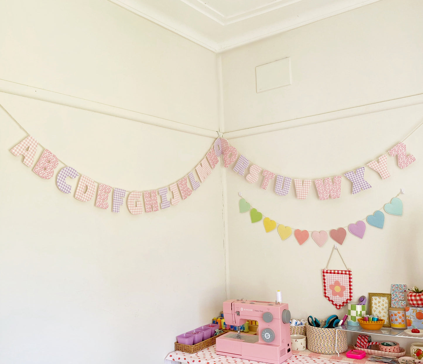 🍎🦓 Full A-Z Alphabet Garland